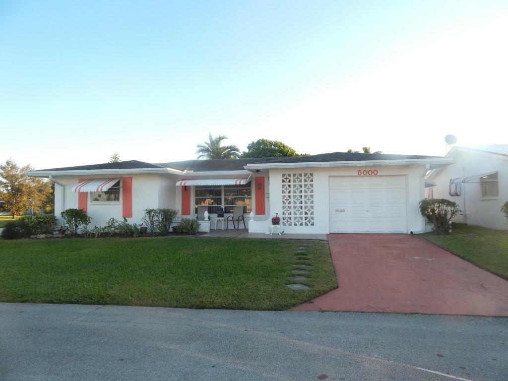 Property Photo:  5000 NW 50th Court  FL 33319 