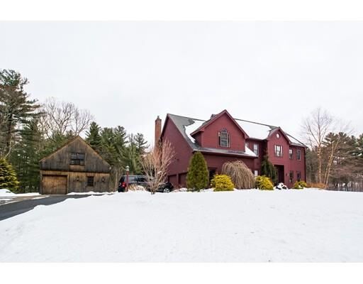 Property Photo: 7 Goss Pond Rd MA 01568