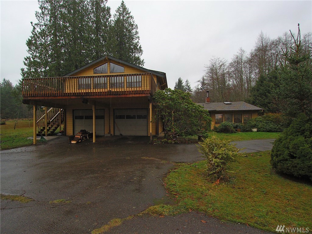 Property Photo:  681 Karpen Rd  WA 98363 