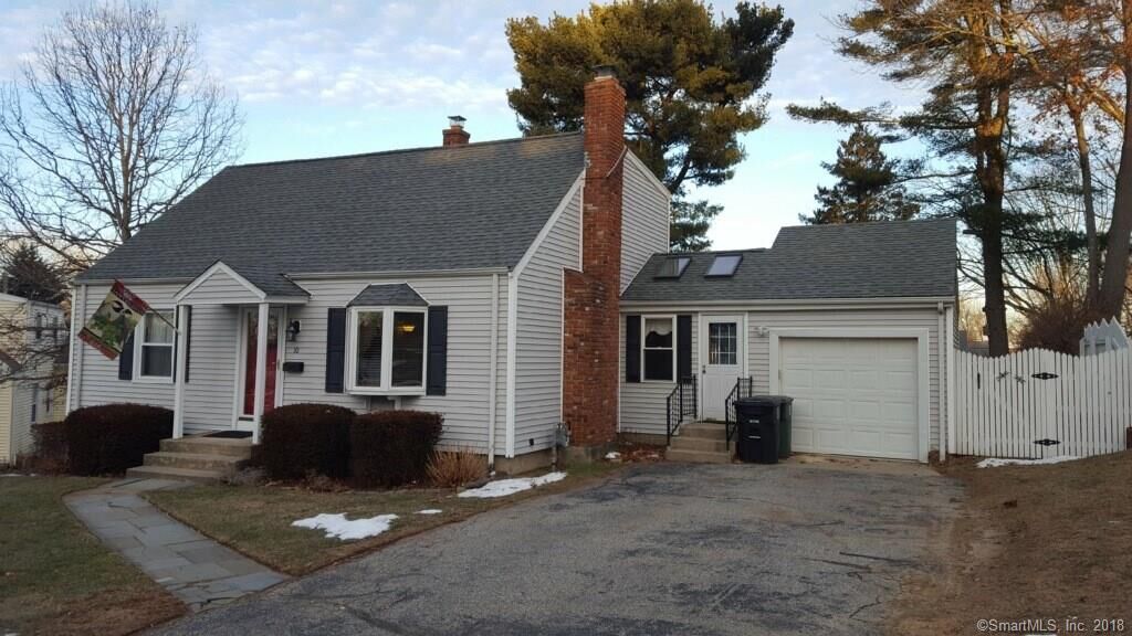 Property Photo:  10 Ridgemont Lane  CT 06460 