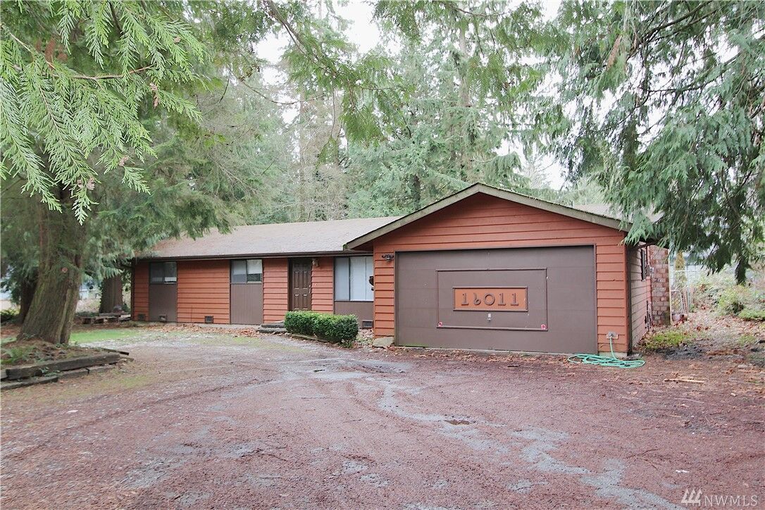 Property Photo:  16011  2nd Place W  WA 98087 
