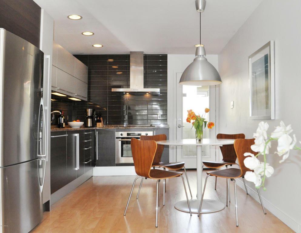 Property Photo: 1850 E Maryland Avenue 6 AZ 85016
