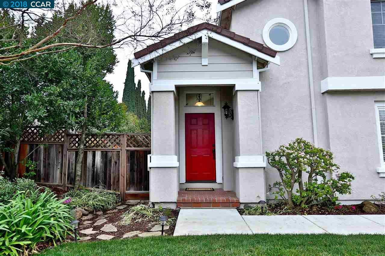Property Photo: 1121 Morello Park Dr CA 94553