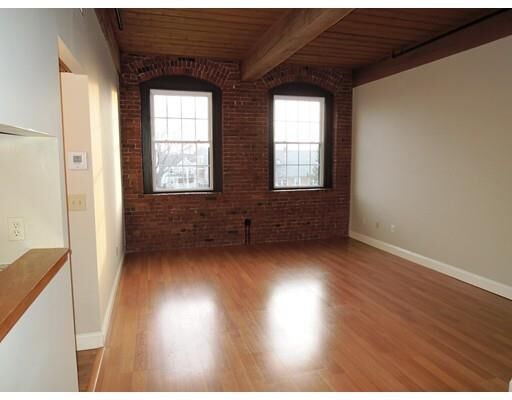 Property Photo:  50 Rantoul Street 407  MA 01915 