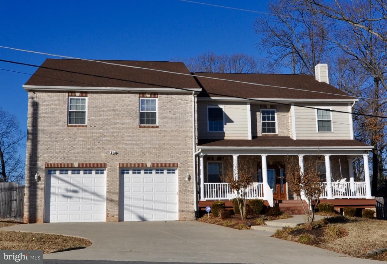 Property Photo:  7840 Well Street  VA 20111 