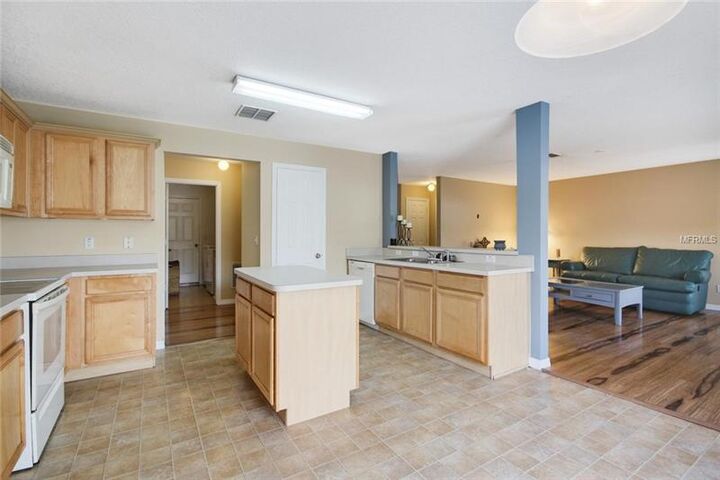 Property Photo:  106 Wilson Bay Court  FL 32771 