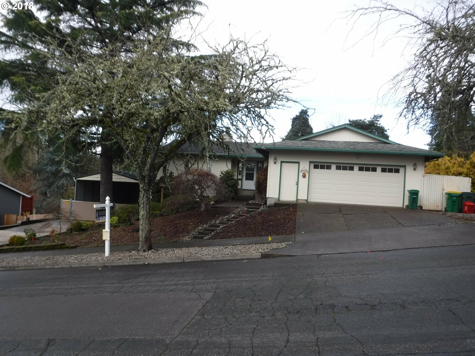 Property Photo:  3246 Lavina Dr  OR 97116 