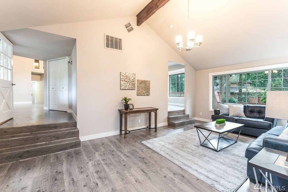 Property Photo:  3227 S 368th Place  WA 98001 