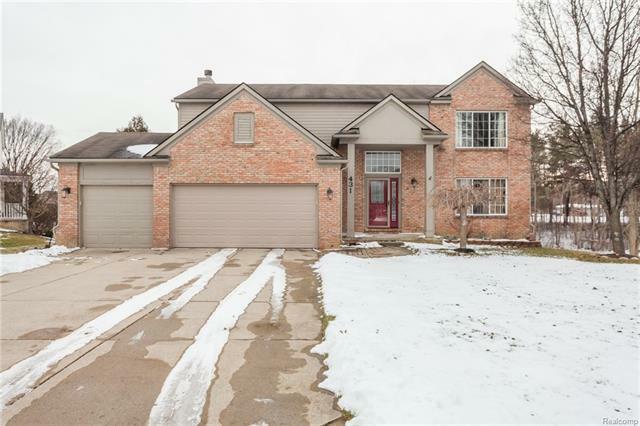 Property Photo: 431 Low Bank Court MI 48382