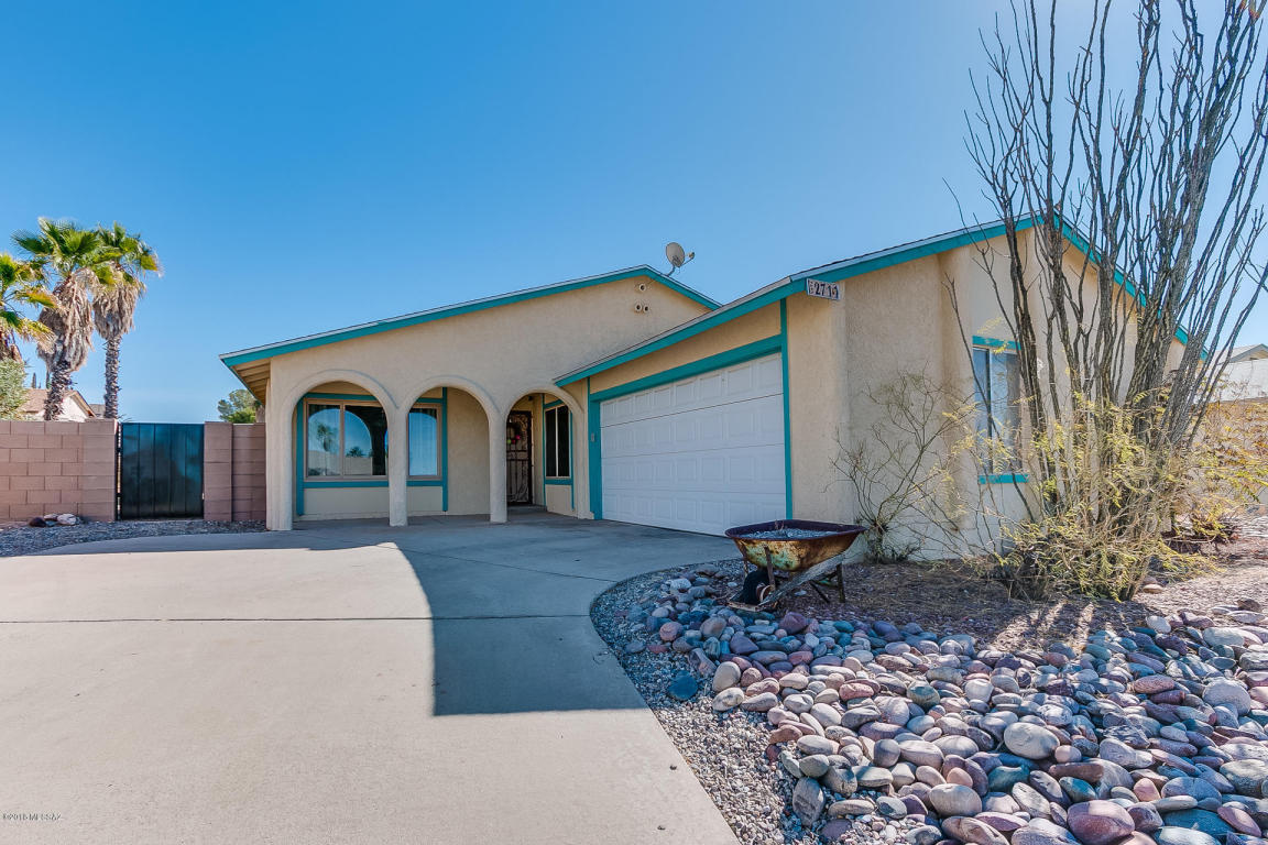 Property Photo: 2711 S Portia Avenue AZ 85730