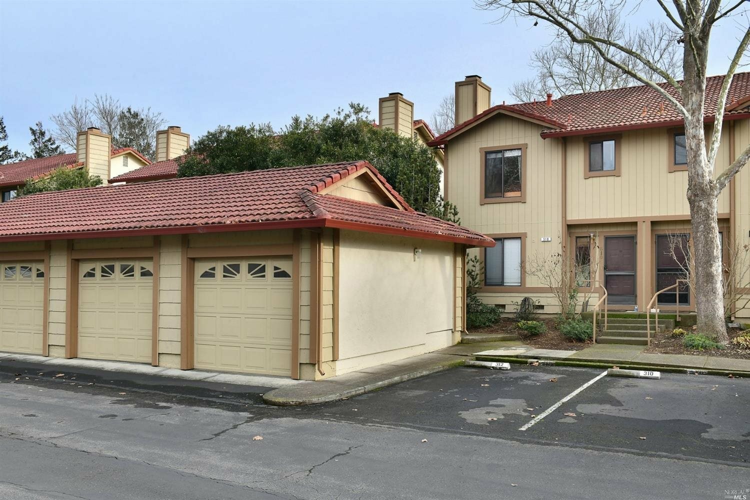 Property Photo: 310 Park Place Drive CA 94954