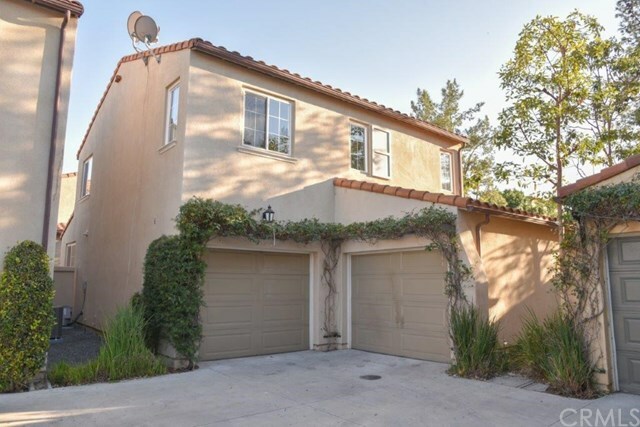 Property Photo:  14 Alevera Street  CA 92618 