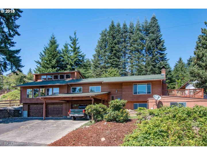 251 NE Hillcrest  Stevenson WA 98648 photo