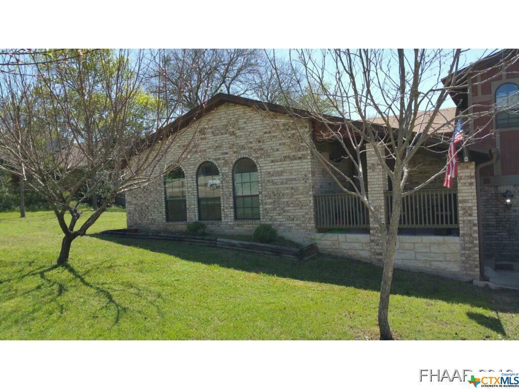 Property Photo:  1125 Mossy Oak Circle  TX 76548 