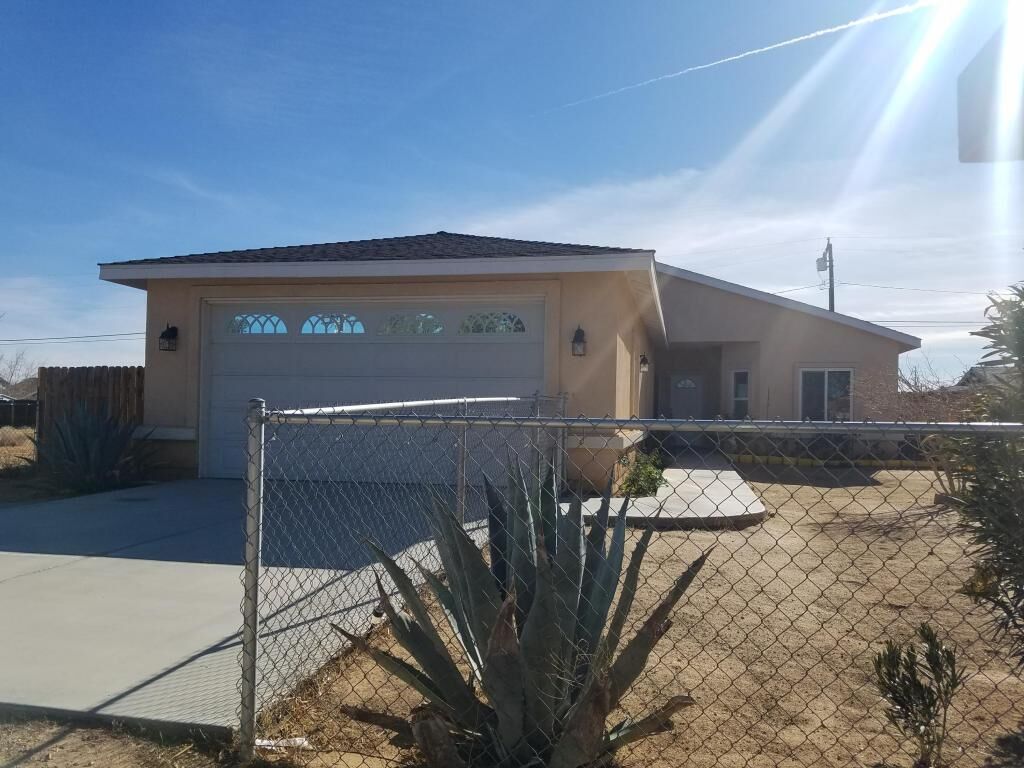 Property Photo: 7112 California City Boulevard CA 93505