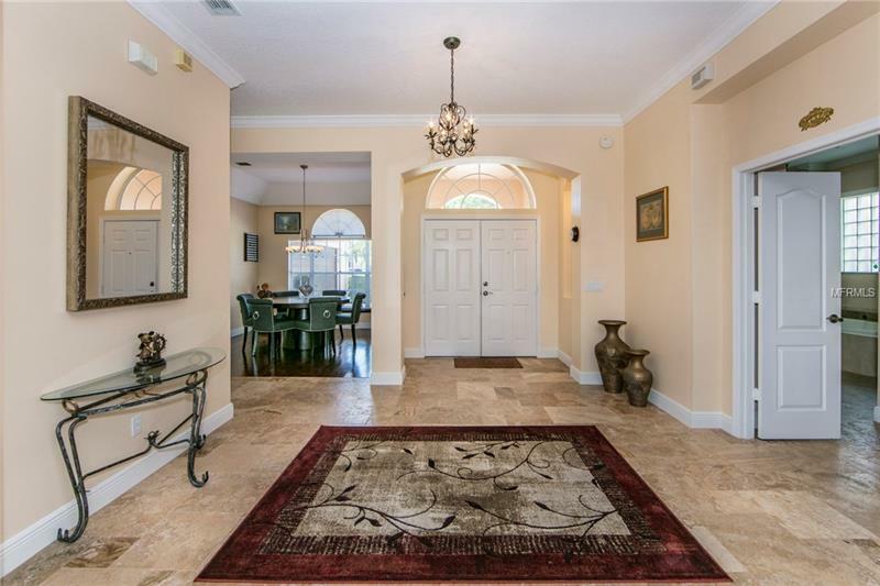 Property Photo:  10143 Foxhurst Court  FL 32836 