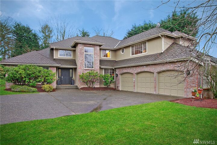 14327 SE 77th Place  Newcastle WA 98059 photo
