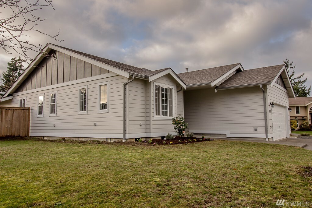 Property Photo:  3971 Patrick Ct  WA 98226 