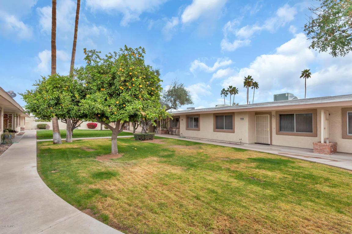 Property Photo: 10607 W Coggins Drive AZ 85351