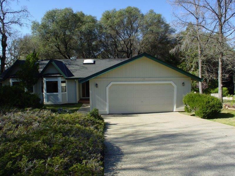 Property Photo: 14188 Chestnut Court CA 95946
