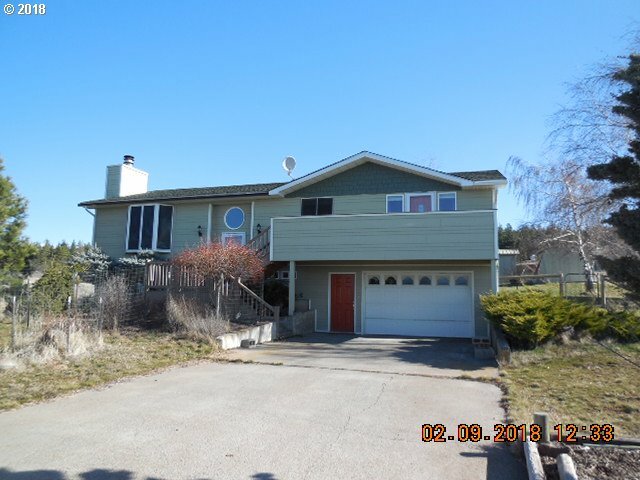 Property Photo:  20 Adams Loop Rd  WA 98620 