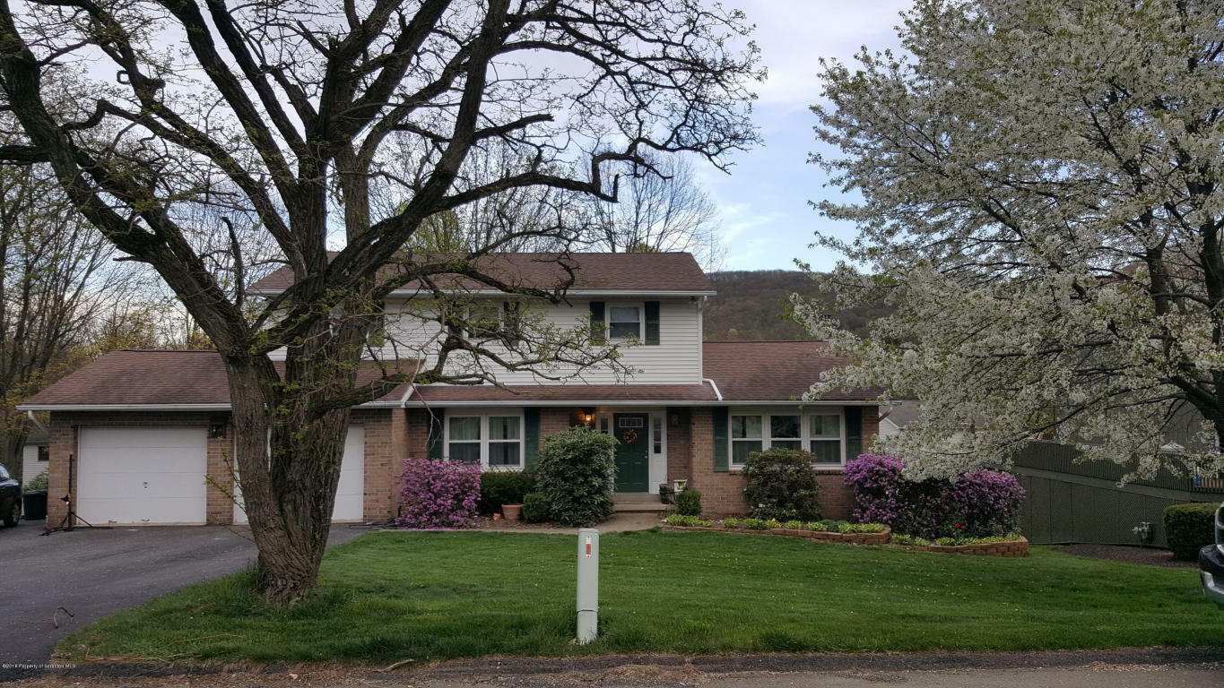 Property Photo:  170 E Edgewood Drive  PA 18411 