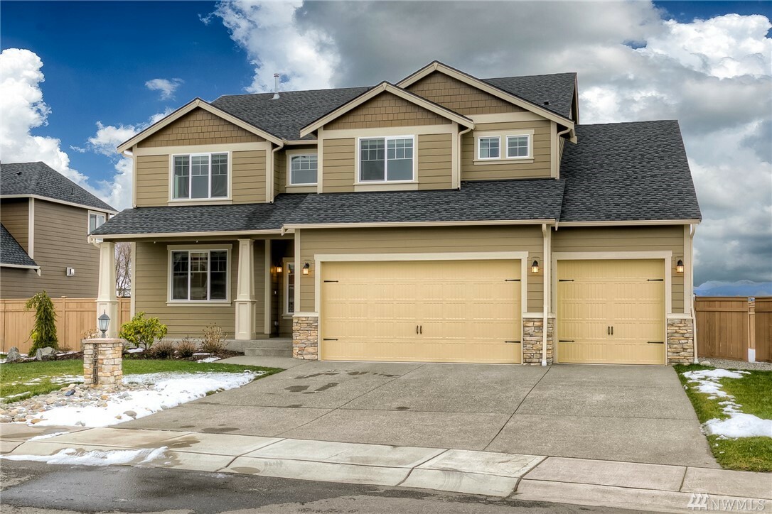 Property Photo: 22713 78th St E WA 98321