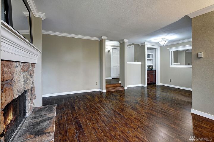 Property Photo:  4737 W Lake Sammamish Pkwy SE A212  WA 98027 