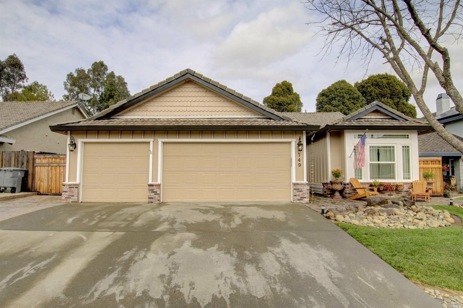 Property Photo:  149 Lighthouse Way  CA 95688 