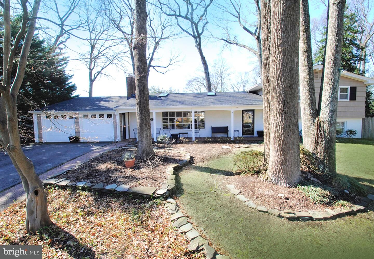 Property Photo: 37 Emerson Road MD 21146