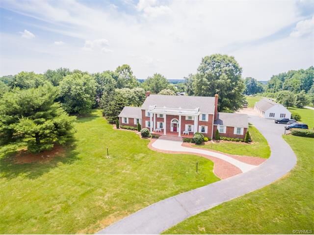 Property Photo: 10345 Atlee Station Road VA 23116