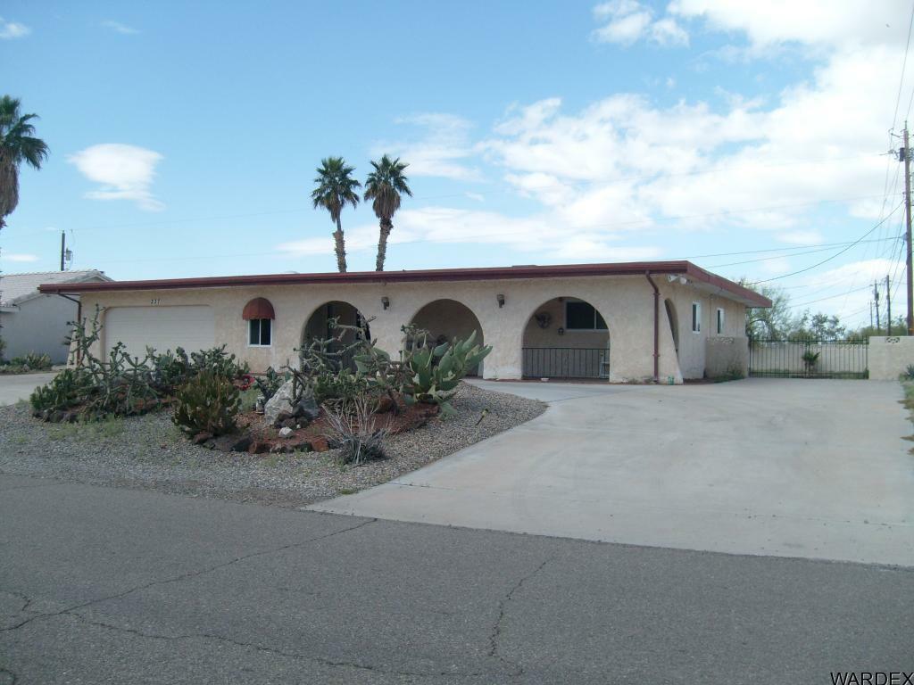 Property Photo:  237 Coral Dr  AZ 86403 