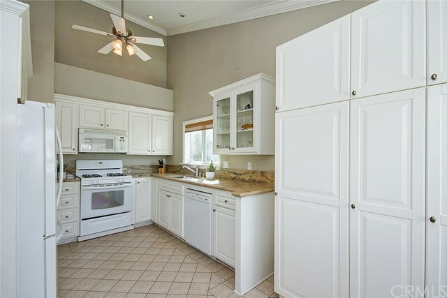 Property Photo:  233 W Escalones  CA 92672 