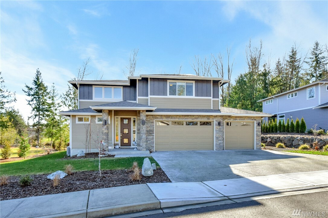 Property Photo:  8016 E Commons Ct  WA 98366 