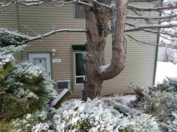 1708 NW Lamont St  Pullman WA 99163 photo