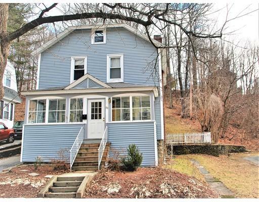 Property Photo: 88 Beaconsfield Rd MA 01602