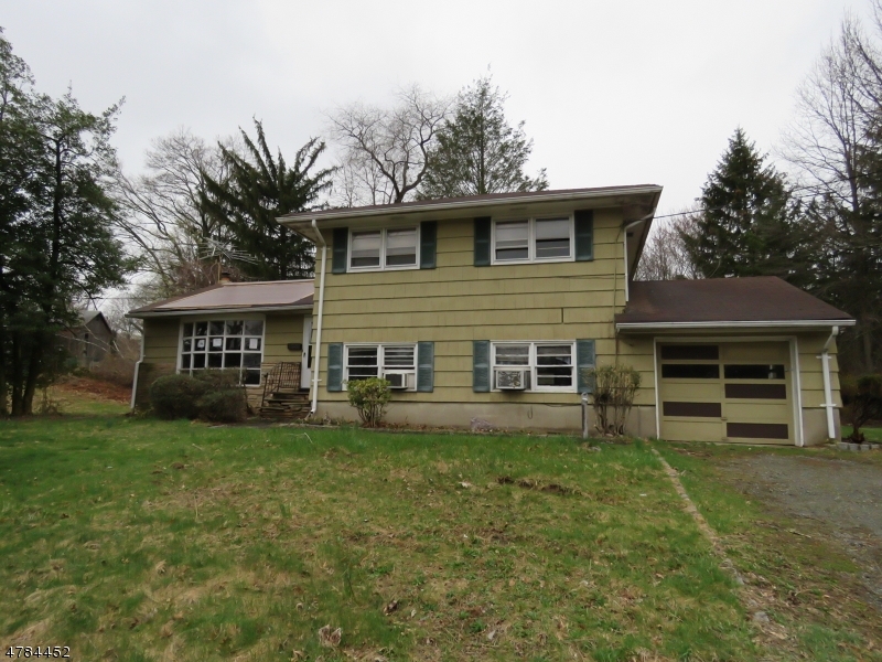 Property Photo:  200 Littleton Road  NJ 07950 