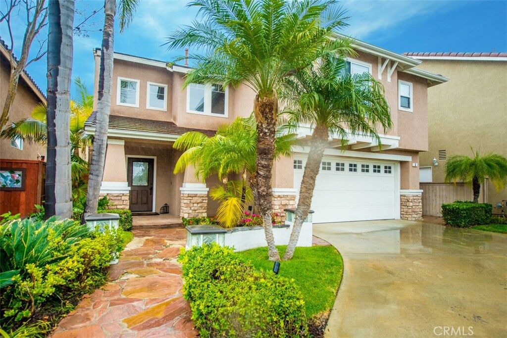 Property Photo:  5 Brookstone Place  CA 92656 