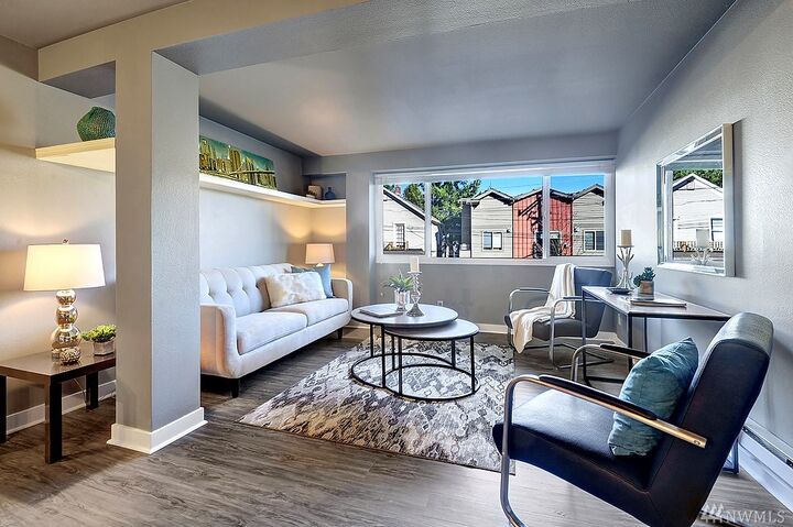 Property Photo: 1525 Taylor Ave N 204 WA 98109