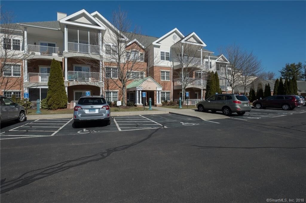 Property Photo: 70 Southwick Court 102 CT 06410