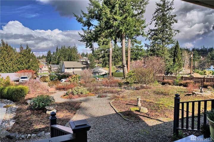 Property Photo: 284 Lochwood Drive WA 98282