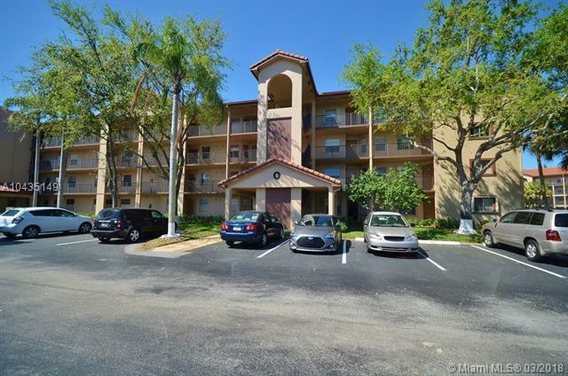 Property Photo:  1200 SW 124th Ter 111O  FL 33027 