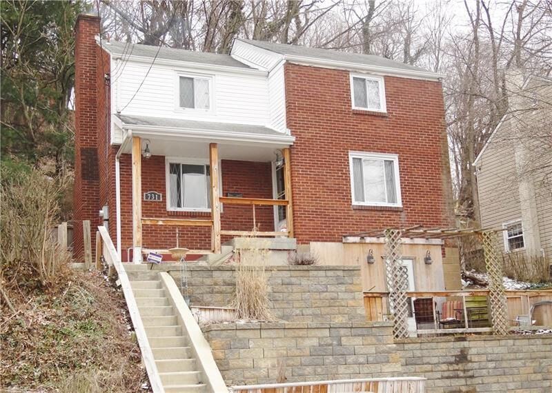 Property Photo:  731 Charles St  PA 15106 