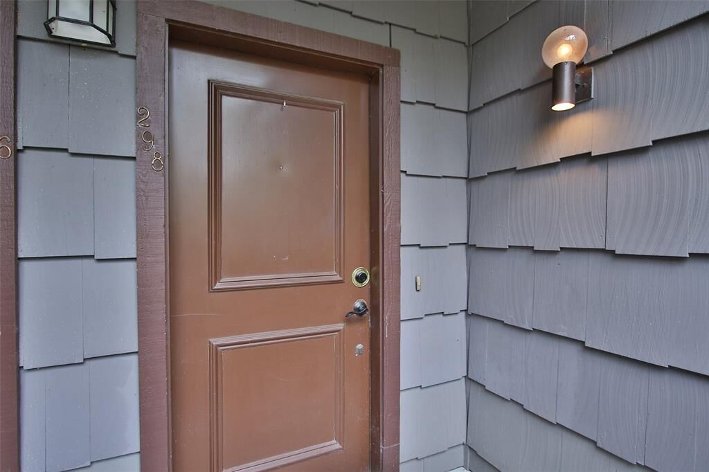 Property Photo:  11711 Memorial Drive 298  TX 77024 