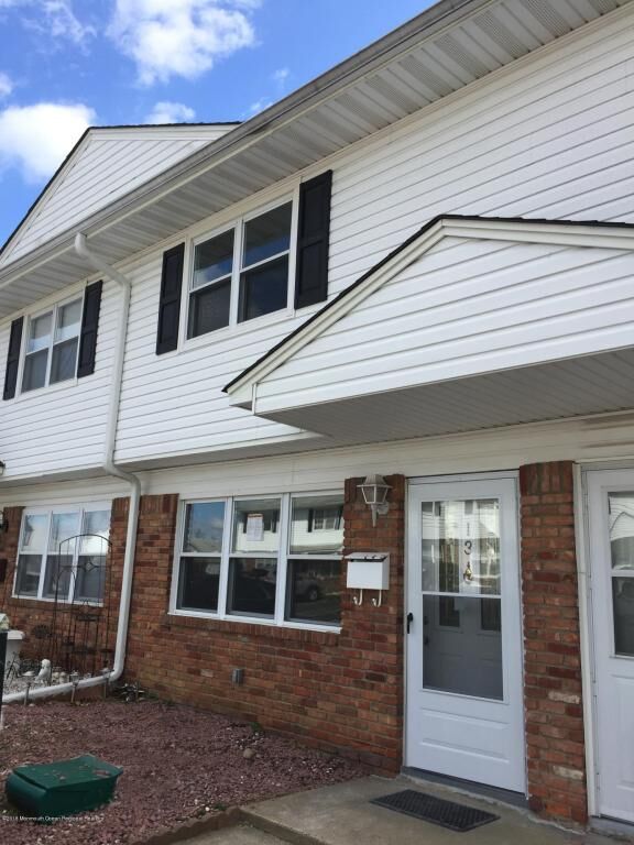 Property Photo:  13 Iowa Court  NJ 07747 