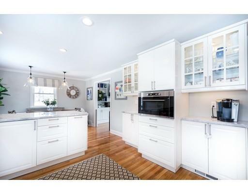 Property Photo: 3 Aberdeen Dr MA 02066