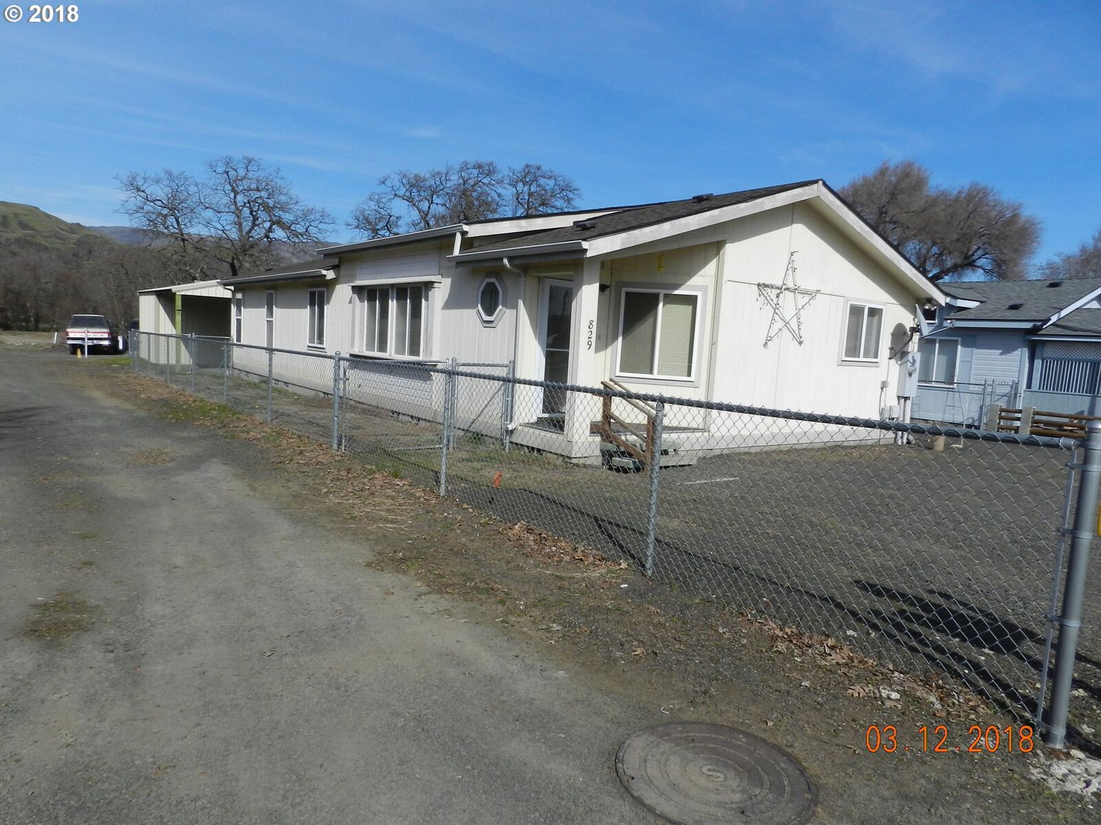 Property Photo:  829 Irvine  OR 97058 