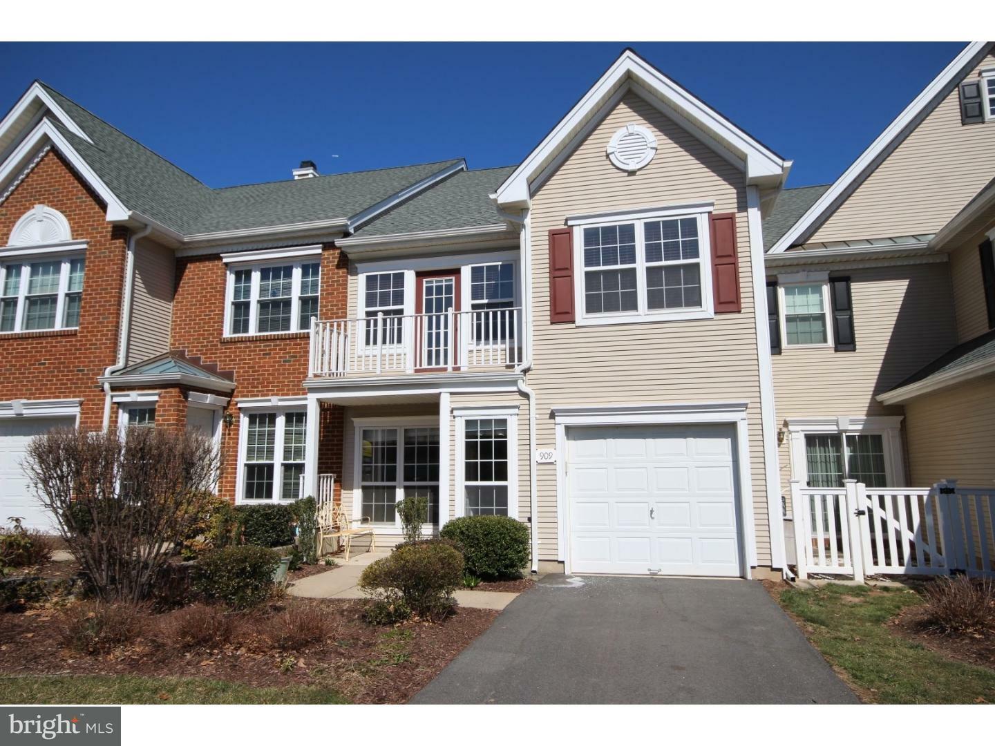 909 Pebble Creek Court  Pennington NJ 08534 photo