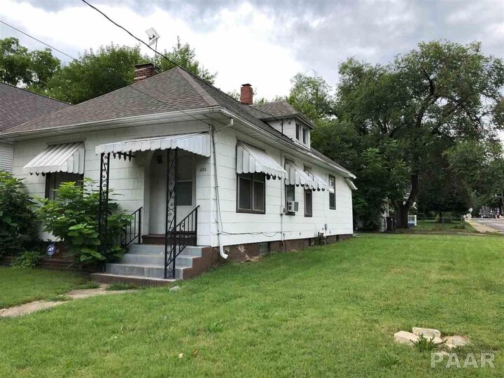 423 E Arcadia  Peoria IL 61603 photo