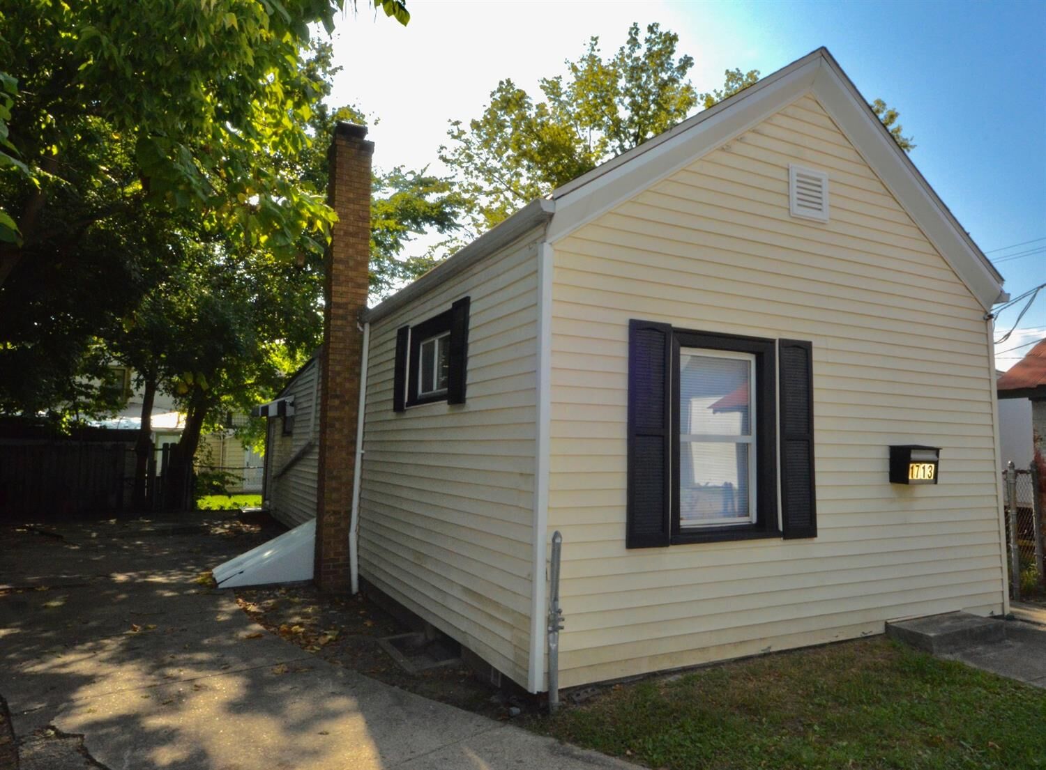 Property Photo:  1713 Marble Street  OH 45223 